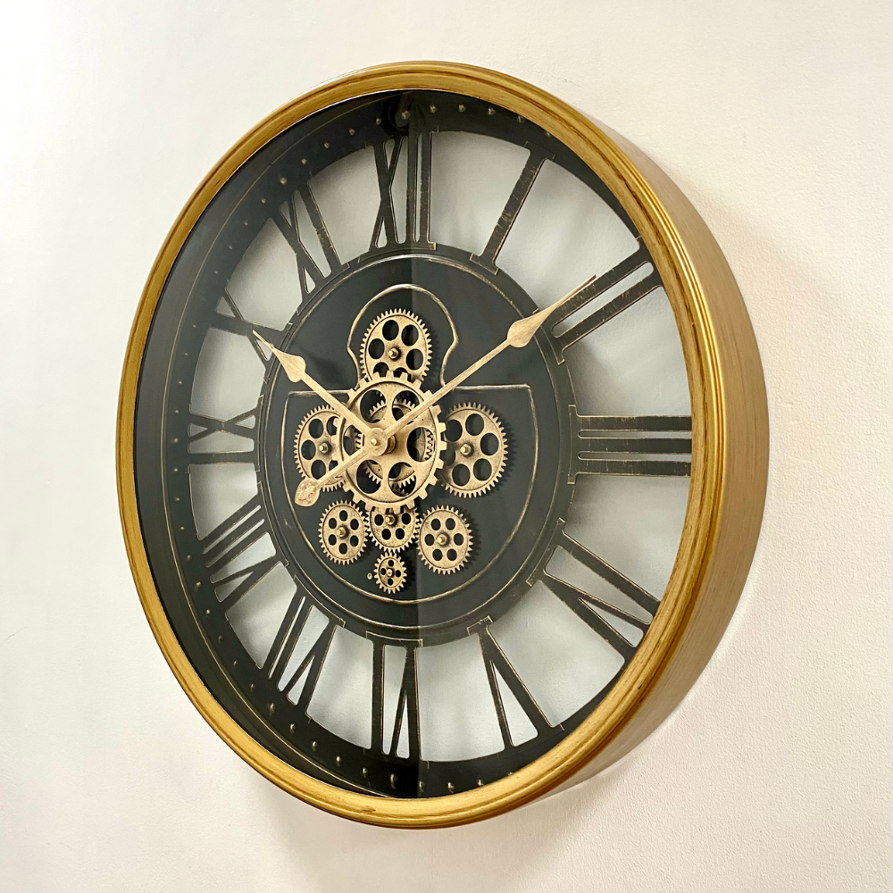 Vanguard Universal Luxurious Rotating Gears Clock CCM-1661