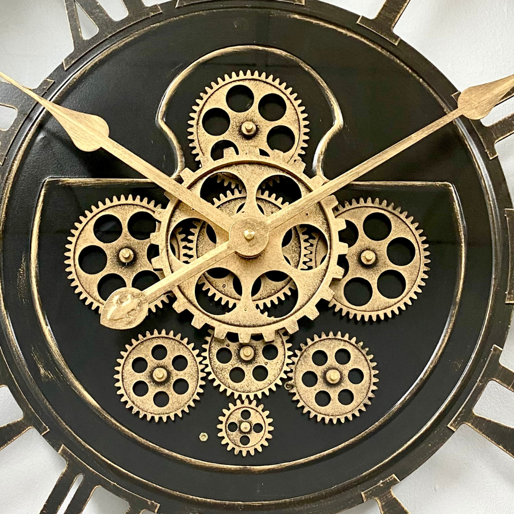 Vanguard Universal Luxurious Rotating Gears Clock CCM-1661