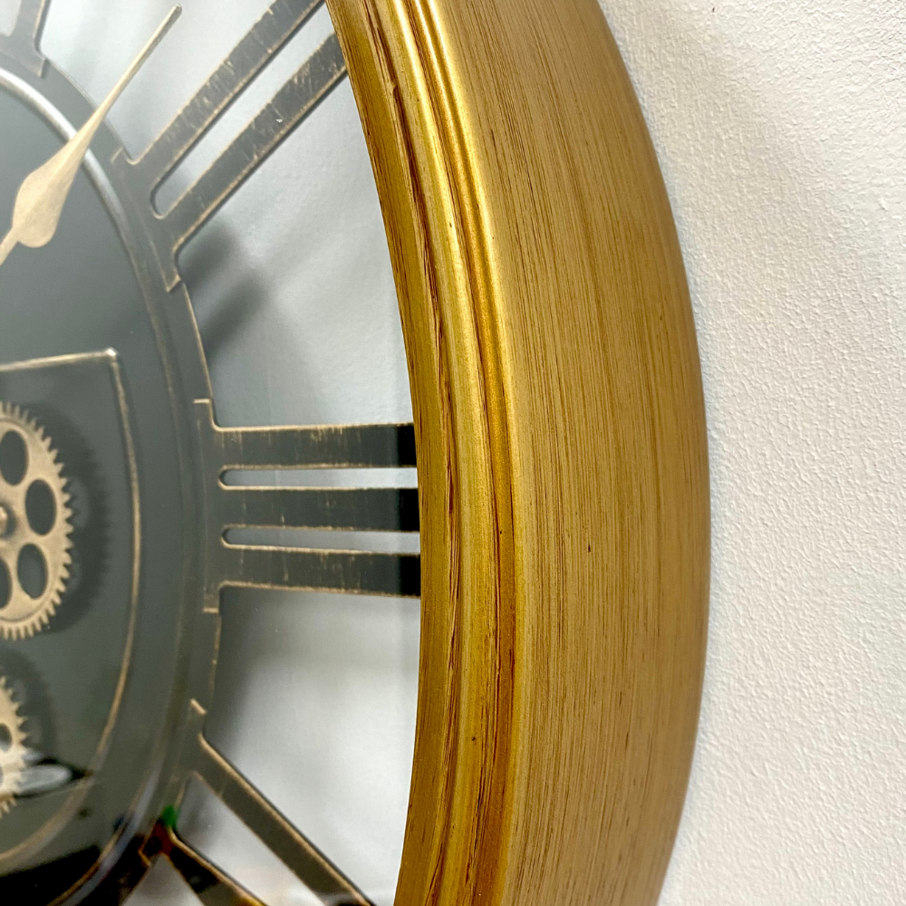 Vanguard Universal Luxurious Rotating Gears Clock CCM-1661