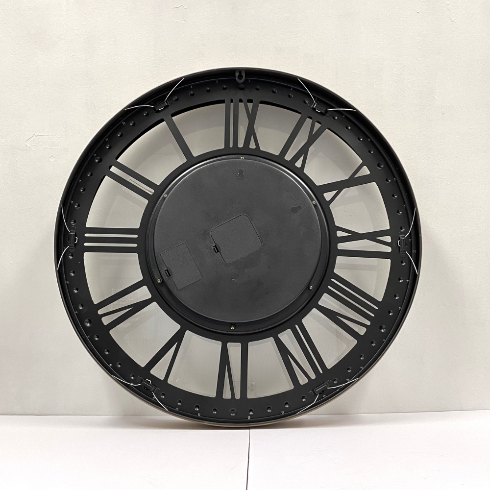 Vanguard Universal Luxurious Rotating Gears Clock CCM-1661