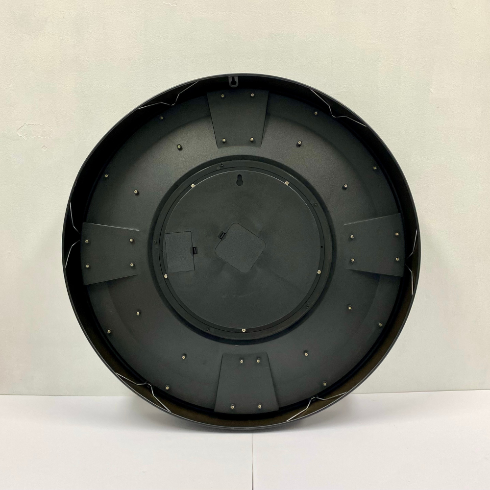 Vanguard Universal Luxurious Rotating Gears Clock CCM-1662