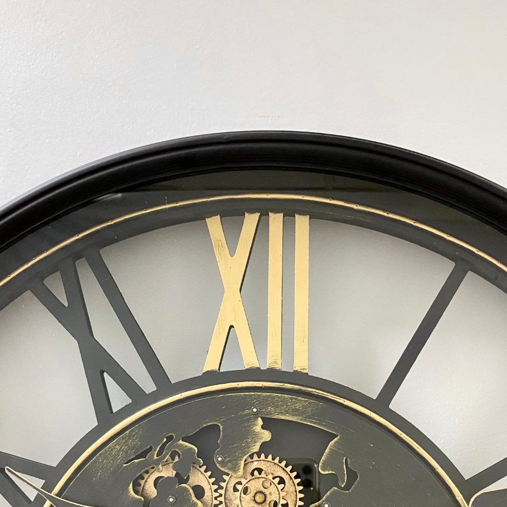 Vanguard Universal Luxurious Rotating Gears Clock CCM-1663