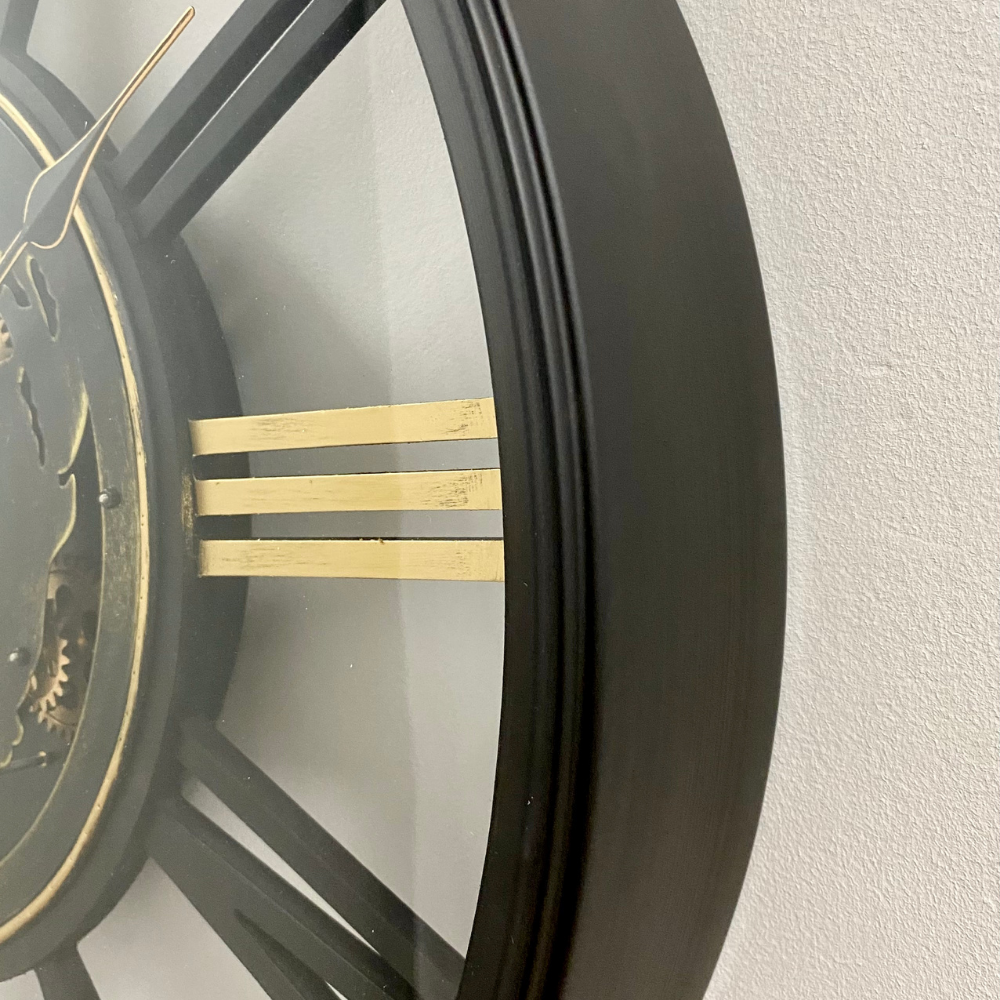 Vanguard Universal Luxurious Rotating Gears Clock CCM-1663