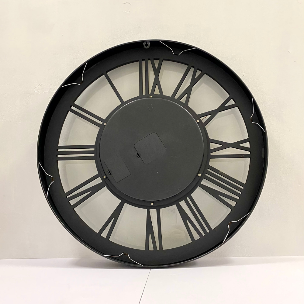 Vanguard Universal Luxurious Rotating Gears Clock CCM-1663